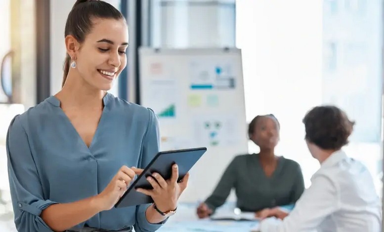 Conexões Corporativas soma 100 parcerias